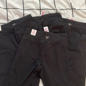 NWT Girls 4 Pack Of Plain Black Justice Leggings!
